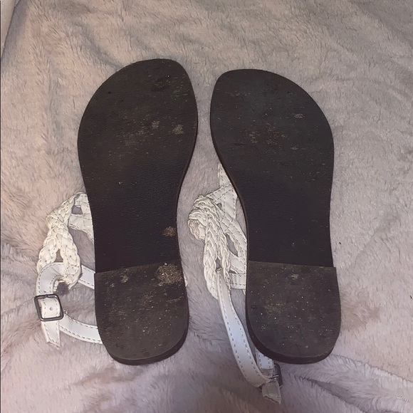 ☀️Aeropostale sandals - Picture 2 of 4